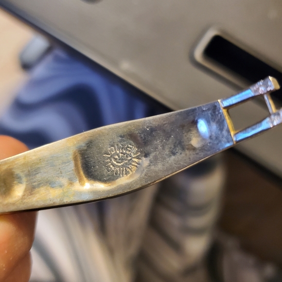 Girls Silver Mexico Floral Bracelet - Picture 6 of 6